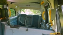 FakeTaxi.26.10.07.Ema.Riberio.XXX.1080p.MP4-WRB[ 截图9