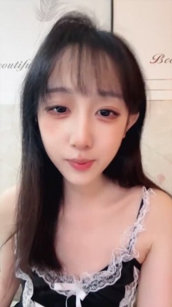 极品甜美校花【一张小宝贝】纯情性感看她被操我心碎 截图1