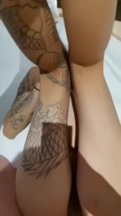 东兴市150的站街小妹，无套内射03年中越混血小美眉，同意拍摄，很骚的小妹妹：你不能拍我脸啊，不给。 截图4