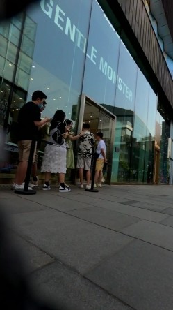 名门夜宴CD系列合集，地铁商圈偷拍各种性感短裙美女内裤私处1080P超清无水原版 截图14