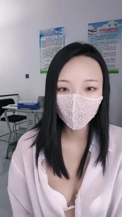 【雅儿老湿】退役模特 美腿丝袜 沟搭男技师男学弟 无套狂操 多地点无套内射 真受不了 截图4