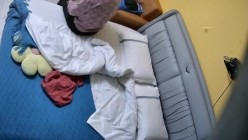 酒店针孔偷拍 ️精壮男人找了个极品黑长直外围体验柔式spa操 截图14