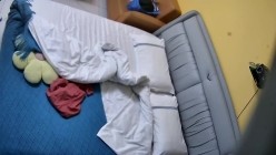 酒店针孔偷拍 ️精壮男人找了个极品黑长直外围体验柔式spa操 截图16