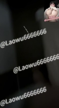 【绿帽淫妻】反差眼镜少妇，极品高颜值露脸人妻「SMMSMM」，约炮入珠单男，和上门推油男技师调情，被当作母狗多人淫趴调教 截图4
