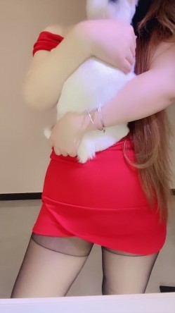 舞蹈学妹【软糖】超劲爆燃烧热舞~尺度越来约大 道具自慰 真是美到爆炸 截图2