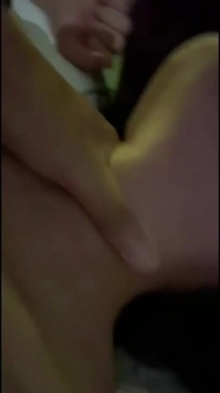 性感尤物3P淫乱盛宴 ️牛B大神把别人眼中的御姐女神当母狗一样的操，平时高冷女神床上这么骚 被金主当成精盆 截图14