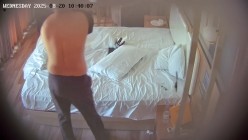 民宿酒店近视角偷拍 度假的年轻男女两天多次做爱男的喜欢舔逼 截图15