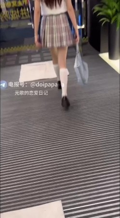 泡良海王「元歌的恋爱日记」原推特大神「江南第一深情」复出，不同风格四位极品小母狗 截图9