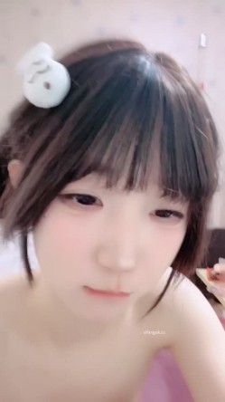 全网最美童颜校花【邪恶双马尾】黄播尺度大开~全裸自慰 截图10