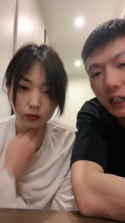 真是恩爱的一对啊，【情侣】【胸怀碧水】（10天）合集，御姐与骚男天天做爱 ，良家风格，浓情蜜意 截图1