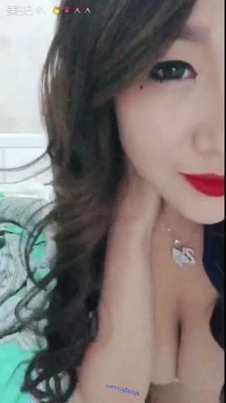 【巨乳女神御儿】啪啪乳交OX舔脚SM土豪私人专享最新流出 乳交+啪啪+舔脚+SM+虐操 完美露脸 高清720P版 截图1