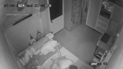 黑客破解家庭网络摄像头偷拍 ️年轻情侣的日常性生活 截图7
