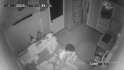 黑客破解家庭网络摄像头偷拍 ️年轻情侣的日常性生活 截图9