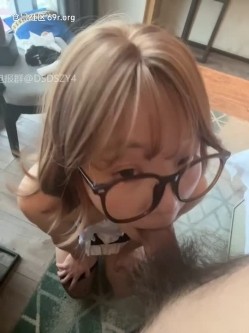 ️极品眼镜骚妹【xiaomugouya】非常反差的肥臀眼镜妹子白丝黑丝跳蛋自慰 截图9