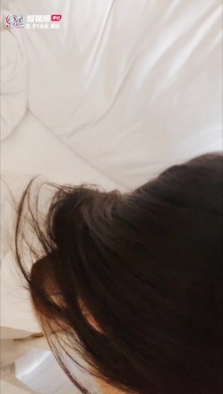 【超顶 ️绿帽大神】91小懒猫 调教母狗校花女友甄选 露出自慰取外卖惊呆小哥 共享极品娇媚女友 越漂亮越反差会玩 截图2