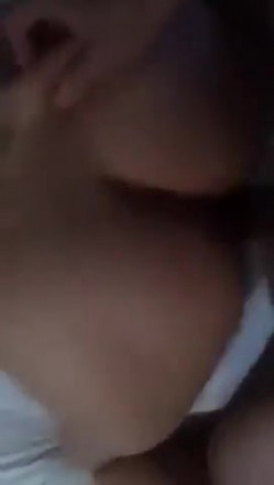 推特 【董柒柒】丝袜臭脚反差婊 截图4