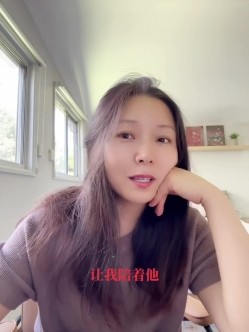 【一枝独秀sj】最新高价会员群内部福利，油管频道采访视频，换妻界鼻祖人物 截图9