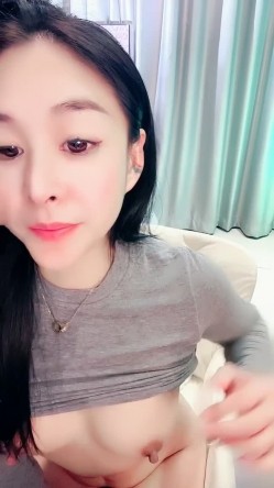 完美御姐！【白月光小姐】复出二，骚臀太美自慰迷人 这个姐姐尺度越来越放开了，主要是美臀太诱人了 截图13