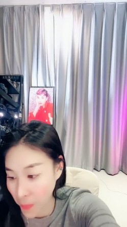 完美御姐！【白月光小姐】复出二，骚臀太美自慰迷人 这个姐姐尺度越来越放开了，主要是美臀太诱人了 截图14