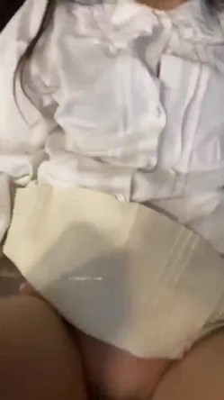 清纯美眉 你不可以射那么远 射都射了 再说你又不别人射逼里 还是蛮可爱的 截图10