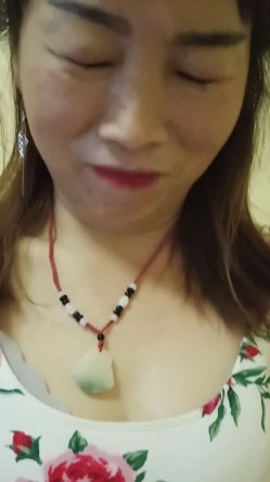 放暑假无聊第一次去足浴店玩没啥经验手头有点紧只能找了个年纪稍大点的会玩的阿姨 截图13