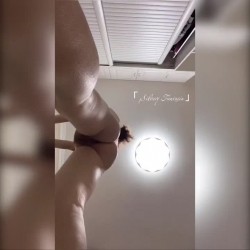 【高端资源】超级美女灿灿定制举牌福利 清纯的外表下隐藏着一颗骚动的心 截图14