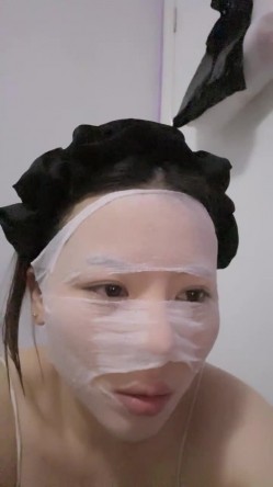 【陪我沦陷】超骚欲姐，极品美乳，户外裸奔，车震无套狂干，白花花的肉体尽情玩弄，推荐！ 截图16