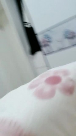 新人~正宗学生妹【清纯少女可可酱】极品美乳~，露脸一看是真年轻，清纯外表，掩盖不住好身材，小骚逼 截图7