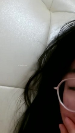 新人~正宗学生妹【清纯少女可可酱】极品美乳~，露脸一看是真年轻，清纯外表，掩盖不住好身材，小骚逼 截图16