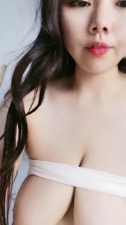极品导弹巨乳主播【38H罩杯妹妹】挤奶诱惑超长100小时源码录制直播合集 截图6