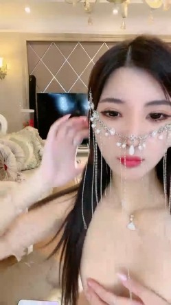 重磅！顶级绿播下海~【小萧】道具自慰！超迷人~精都射绝了 截图10