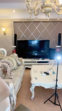 重磅！顶级绿播下海~【小萧】道具自慰！超迷人~精都射绝了 截图12