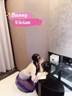 【极品反差婊】推特女神爱丝袜Vivian姐定制版主题系列-民国小姐姐 穿越时空的爱恋 制服诱惑各式操 截图1