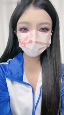 颜值少妇【杨小华】极品人妻下海卖逼，暴力掰逼展示，自扣高潮，隔壁老王都馋哭了 截图9