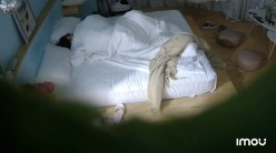 《乐橙云破解》小哥情趣酒店约炮极品美少妇可惜鸡巴不顶用连试了几次都不行 截图13