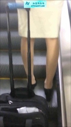 【真实空姐】各大航空美丽空姐不欲人知的真实反差 截图8