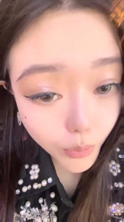酒店女神，醉生梦死的每一天，羡煞众人，【03年安琪拉表妹】，夜店狂欢，喝醉都吐了，酒店啪啪 截图13