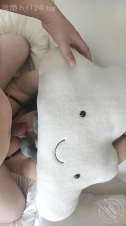 外站原创大神【善良的小嫂子】微露脸”内射性感嫂子,“极速版”变装 截图5