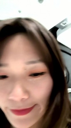 户外露出达人【御姐爱深喉】丝袜裸空从商场到图书馆再到超市裸空太牛逼了强烈推荐！ 截图14