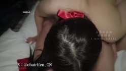 推特泡良大神，【周慕云】，33岁良家人妻出轨，这奶子是真大，半露脸，老A8在床上的战斗力果然非凡！ 截图3