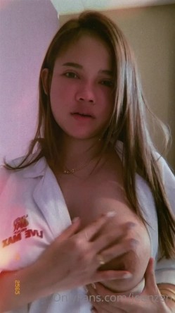明星颜值，极品巨乳肥臀女神【jeenzen】，被金主包养，日常各种性爱，全程无尿点 截图9