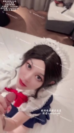 极品身材尤物『桉X(lananlanan)』顶号骚妻，身上任何的部位都透露着“骚”现代版妲己，做爱全程都是骚语 截图3