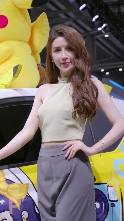 车展短裙长腿性感特写 截图10