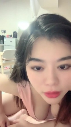 G奶御姐！巨乳肥臀~【超美童颜巨乳】无套啪啪~强制口爆 截图13
