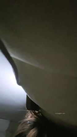 极品人妻！【果味果冻】男人熟睡后，偷偷播脱光光，相当哇塞，牛逼，也不怕老公醒来揍她，刺激 截图8
