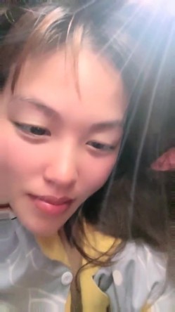 极品人妻！【果味果冻】男人熟睡后，偷偷播脱光光，相当哇塞，牛逼，也不怕老公醒来揍她，刺激 截图10