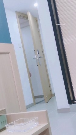 超顶级绿帽博主，【暖暖小淫妻】上，看老婆被各单男干，这么极品的老婆太少见了 截图7