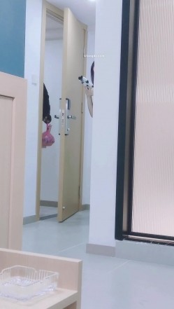 超顶级绿帽博主，【暖暖小淫妻】上，看老婆被各单男干，这么极品的老婆太少见了 截图13