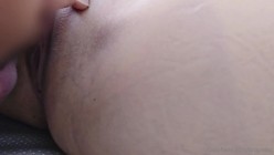 绿帽换妻淫趴网黄【pittyswg】最新订阅，4P6P人体蜈蚣交配超级淫乱 截图5