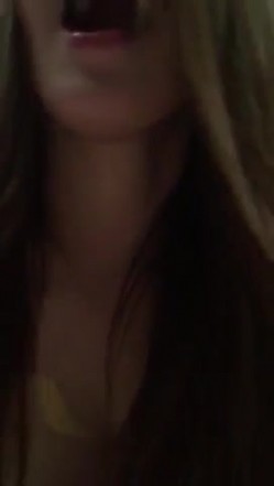 【性奴少妇&反差魅婊】超多漂亮淫妹淫妻淫女友啪啪口交甄选，靓妹舔肉棒 淫荡啪啪 骚穴特写 完美露脸 深喉内射篇 稀缺资源劲爆收藏 截图11